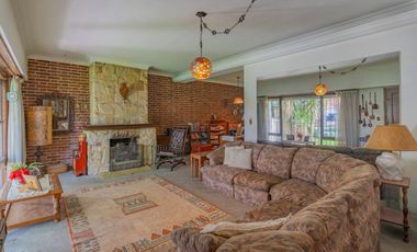 VENTA CASA 7 AMB SOBRE 2 LOTES