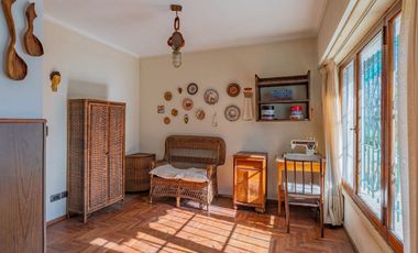 VENTA CASA 7 AMB SOBRE 2 LOTES