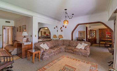 VENTA CASA 7 AMB SOBRE 2 LOTES