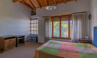 VENTA CASA 7 AMB SOBRE 2 LOTES