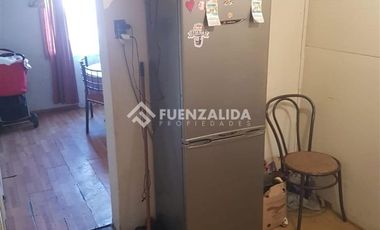 Casa en Venta en Población Diego Portales