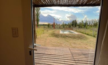 CASA AMOBLADA CON PILETA / 30 mts