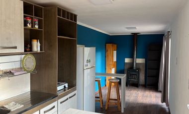 CASA AMOBLADA CON PILETA / 30 mts