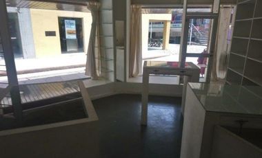 VENTA PINAMAR LOCAL EN CTRO COMERCIAL CON VIVIENDA OPORTUNIDAD