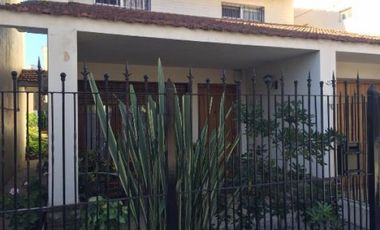 EXCELENTE PROPIEDAD - PERMUTA CASA / LOTE BARRIO CERRADO en CANNING