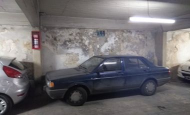 EXCELENTE UBICACION! ENFRENTE A LA PLAZA CIVICA. CUBIERTA. SEGURIDAD LAS 24 HORAS