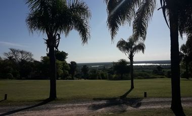 VENTA - CASA 3 HABITACIONES - CLUB DE CAMPO LAS COLINAS