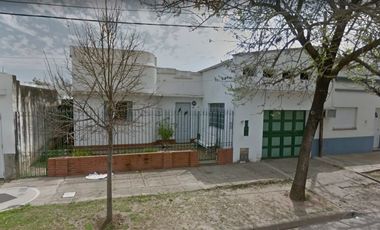 Casa con gran terreno en excelente ubicaciÃ³n de Santo Tome