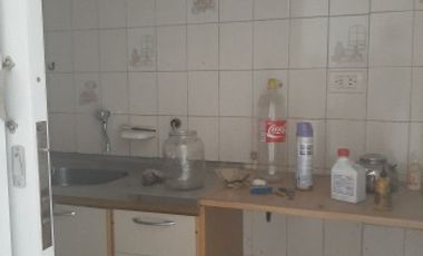 INMOBILIARIA GOMEZ GHISI Y D. FENES NEG INMOB. VENDEN: