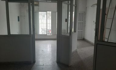 INMOBILIARIA GOMEZ GHISI Y D. FENES NEG INMOB. VENDEN: