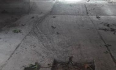 Venta Terreno con construccion en calle Castaneda 922 y Formosa