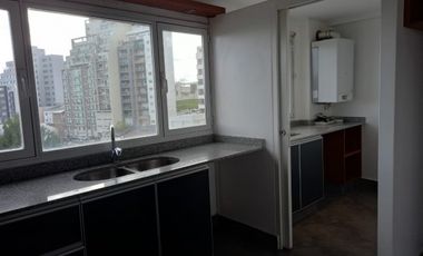 Neuquen. Alquiler. Departamento semipiso 2 dormitorios (suite) BÂ° Santa Genoveva
