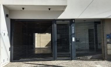 Oportunidad Imperdible 2 Ambientes en Bernal Centro