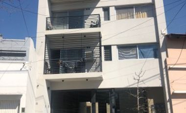 Oportunidad Imperdible 2 Ambientes en Bernal Centro