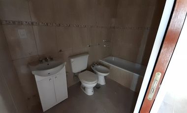 Vendo Duplex Zona Parque GAZZANO!