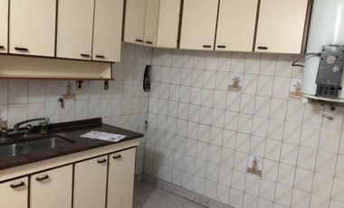 VENTA CASA 3 AMBIENTES LOTE 10x34 FCO VARELA Bosques