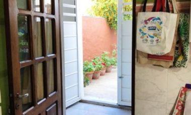 DEPARTAMENTO DOS DORMITORIOS EN PLANTA BAJA / ZONA BANCOS