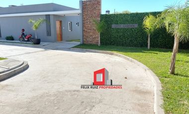 VENDE  COMPLEJO CITY GARDEN, CASAS 2 DORMITORIOS