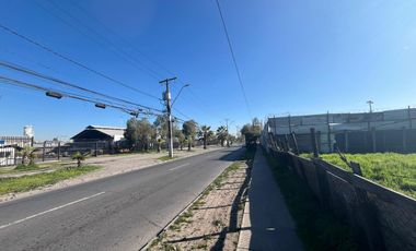 AMPLIO PREDIO EN EJE DE ACTIVIDADES MIXTAS