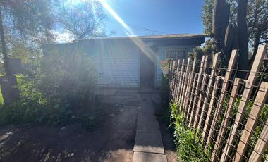 AMPLIO PREDIO EN EJE DE ACTIVIDADES MIXTAS