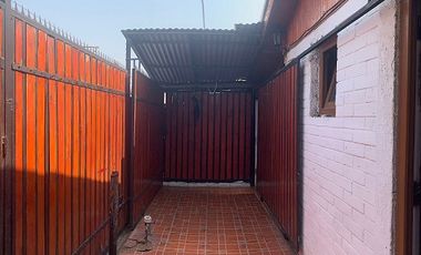 VENTA CASA 2HAB 1BA GUANAHANI, 2000