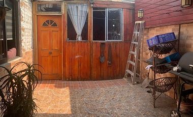 VENTA CASA 2HAB 1BA GUANAHANI, 2000