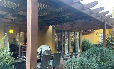 VENTA HERMOSA CASA EN PARCELA DE 5000 M2