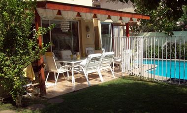 CASA EN LAS VENDIMIA SUR EN PEÑALOLEN