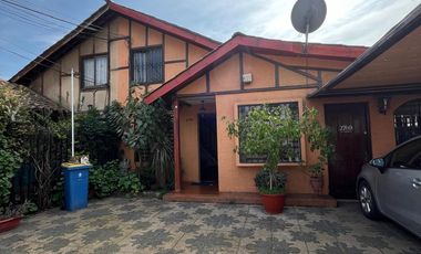 VENTA DE HERMOSA Y AMPLIA CASA MACUL