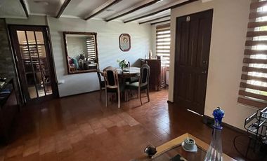 VENTA DE HERMOSA Y AMPLIA CASA MACUL