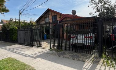 VENTA DE HERMOSA Y AMPLIA CASA MACUL