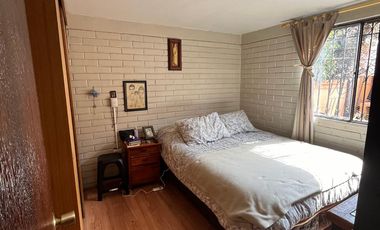 VENTA DE HERMOSA Y AMPLIA CASA MACUL