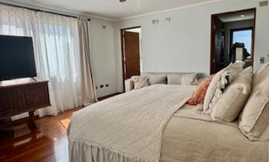 PRECIOSA CASA MEDITERRANEA EN TALAGANTE