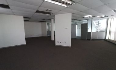 VENTA OFICINA 10HAB 9BA QUINTA NORMAL