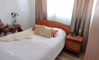 LIMACHE - SE VENDE CASA EN ANDRES BELLO, 2D Y 1B