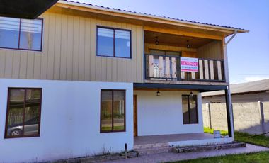 CASA DE 170M2 EN TERRENO DE 500M2 PLACILLA