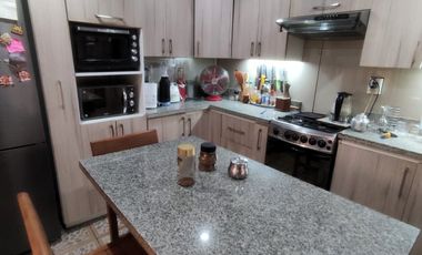 VENTA ACOGEDORA CASA EN RENGO!