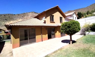 GRAN CASA EN ARRIENDO, CIUDAD DE LOS VALLES