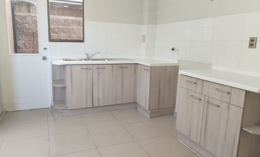 GRAN CASA EN ARRIENDO, CIUDAD DE LOS VALLES