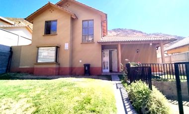 GRAN CASA EN ARRIENDO, CIUDAD DE LOS VALLES