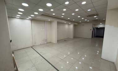 LOCAL DE 194M2 LOS ANDES REMODELADO A PASOS DE PLAZA ARMAS