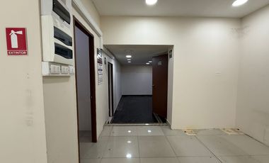 LOCAL DE 194M2 LOS ANDES REMODELADO A PASOS DE PLAZA ARMAS