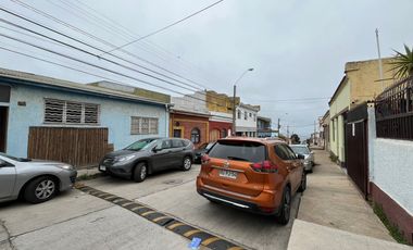 TERRENO CON CASAS PARA DEMOLER EN CERRO PLACERES, VALPARAÍSO