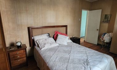 VENDO CASA PLAZA ZAÑARTU ÑUÑOA