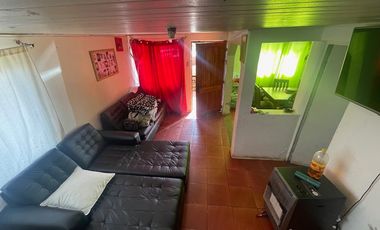 VENDE PARCELA CON CASA SECTOR LOS GOMEROS, PELARCO