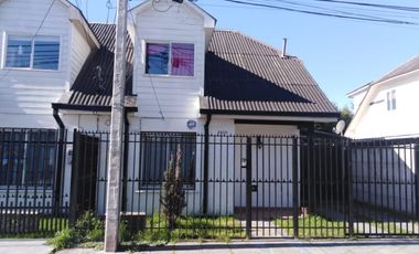 VENDE AMPLIA CASA MAULE SECTOR SUR PONIENTE DE TALCA