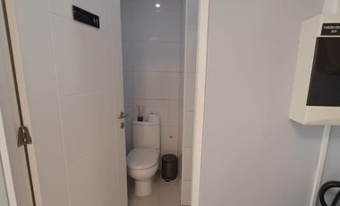 OFICINA LAS CONDES VISTA DESPEJADA