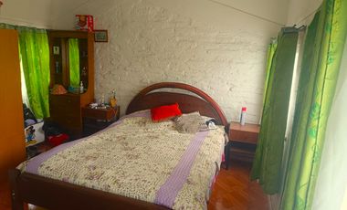 VENDO CASA  2D 1B UBICADA EN SECTOR DE PUEN ALTO