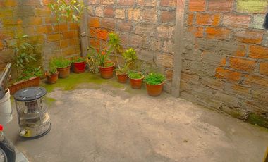 VENDO CASA  2D 1B UBICADA EN SECTOR DE PUEN ALTO