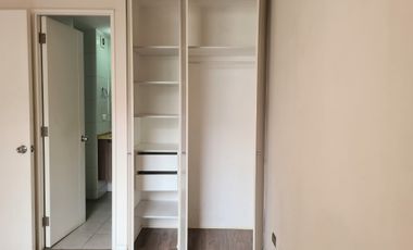 DEPTO  2 SUITES EN SANTIAGO INCLUYE ESTACIONAMIENTO